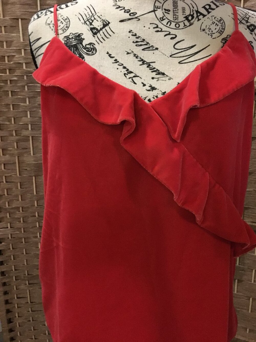 Crushed velvet dressy tank top.